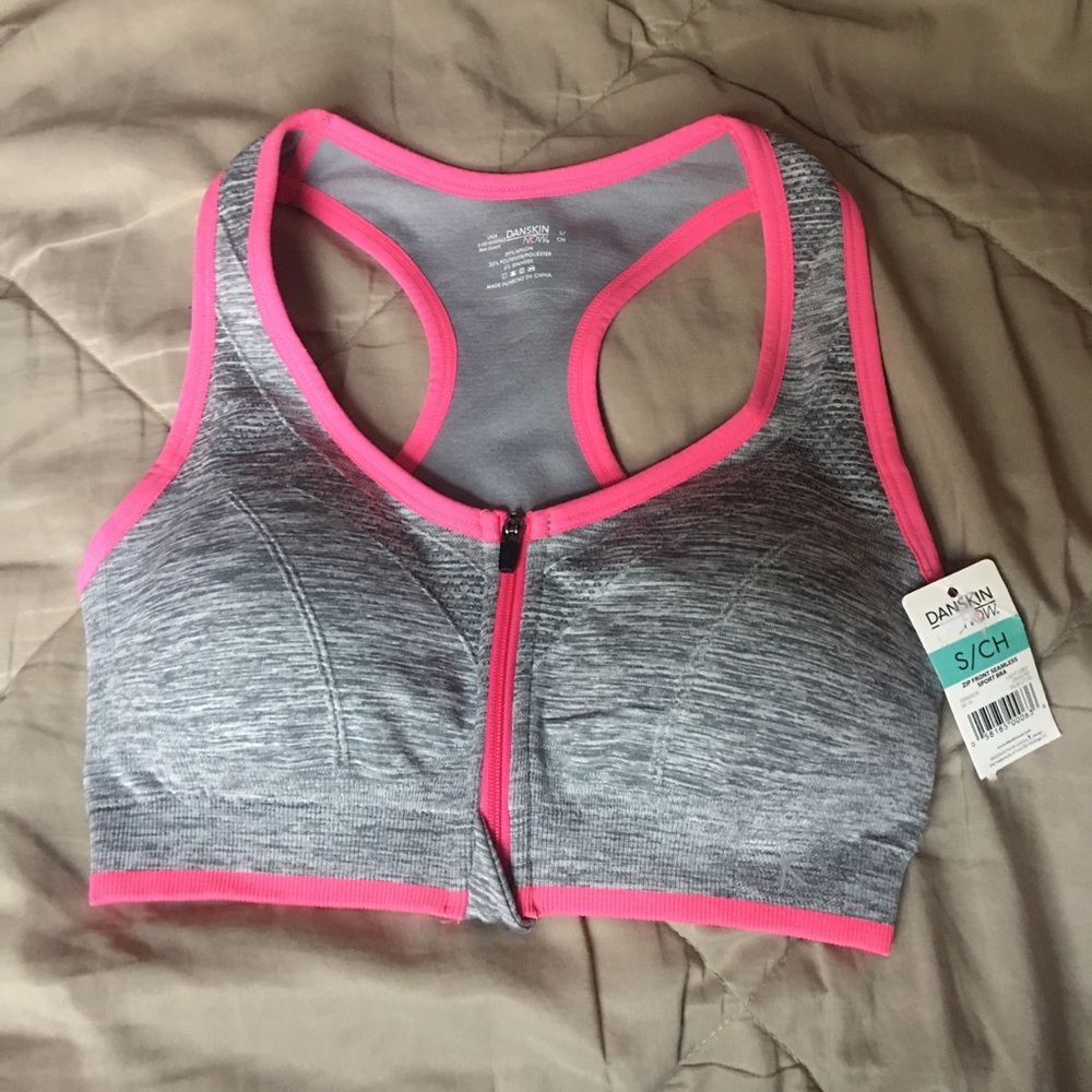 Zip front seamless sport bra